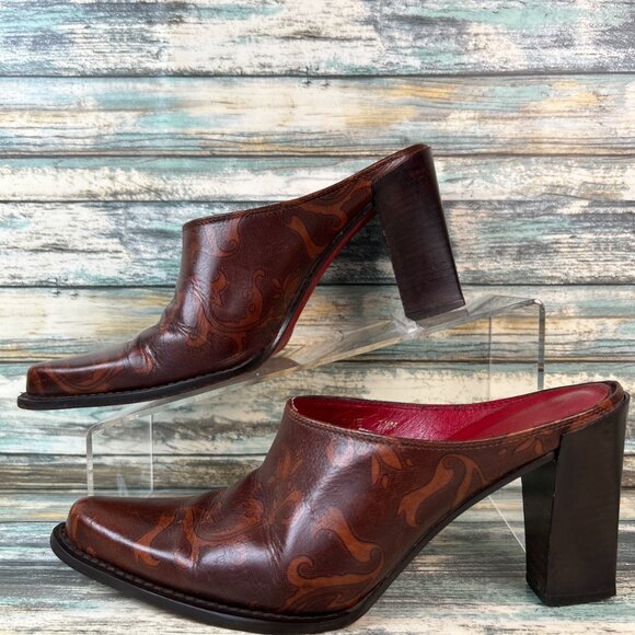 Donald J Pliner Perlie Womens 7.5M Mules Western Dress Shoes Pointed Toe Clogs - Picture 2 of 14